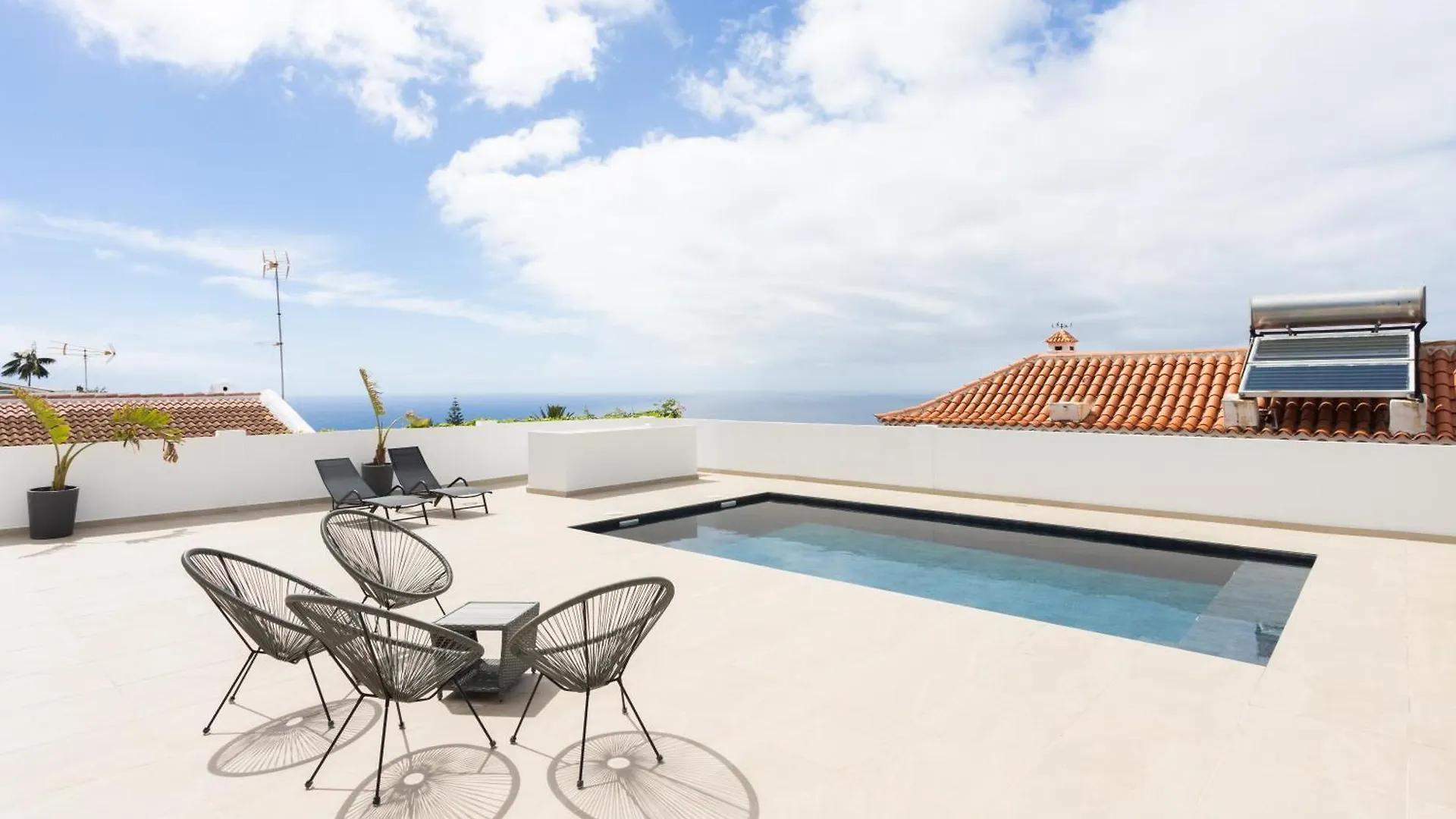 Prime Home Sauzal 32 Puntillo Del Sol 0*,  Spain